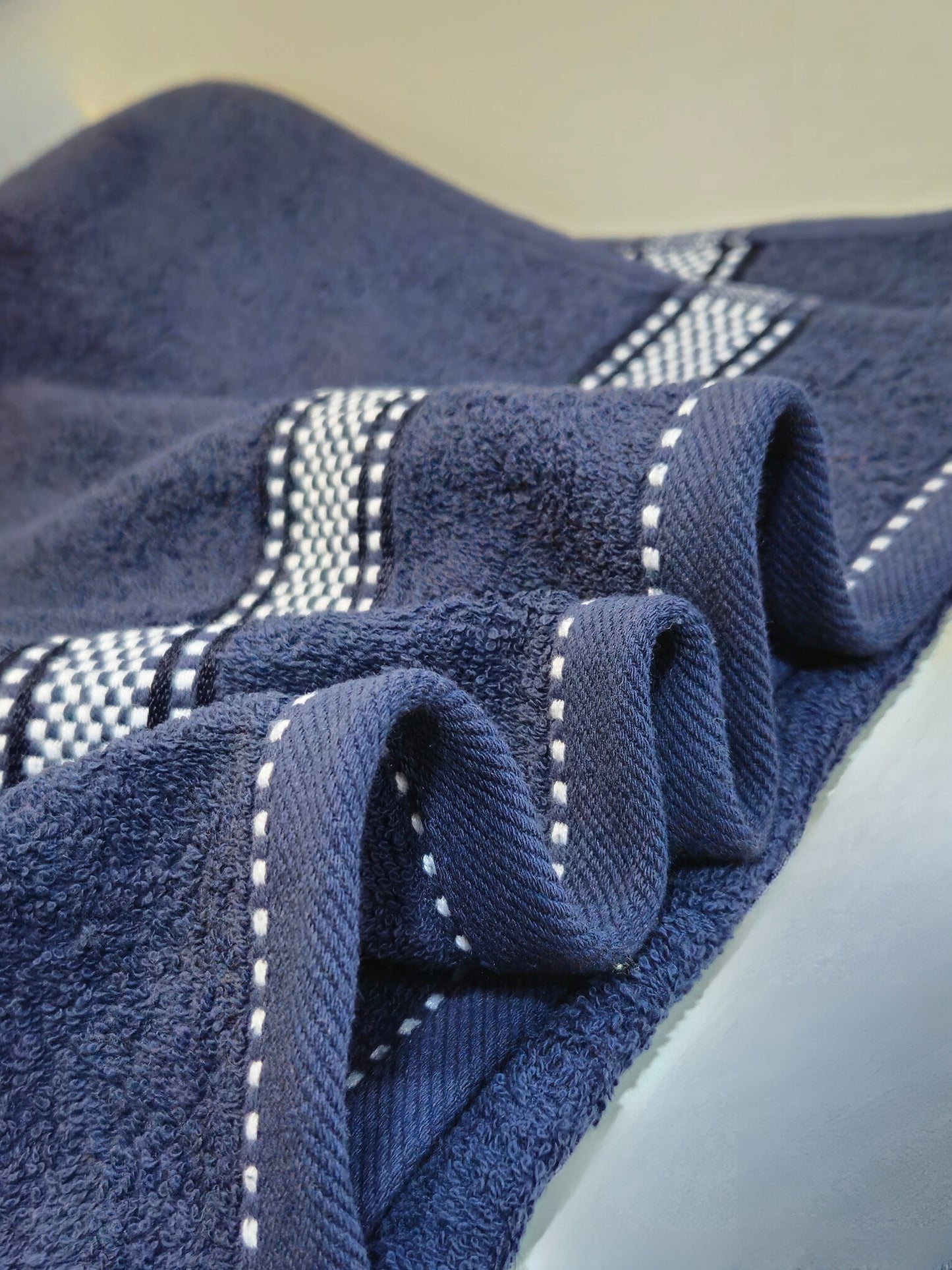 Bath towel with an ultra-soft feel.