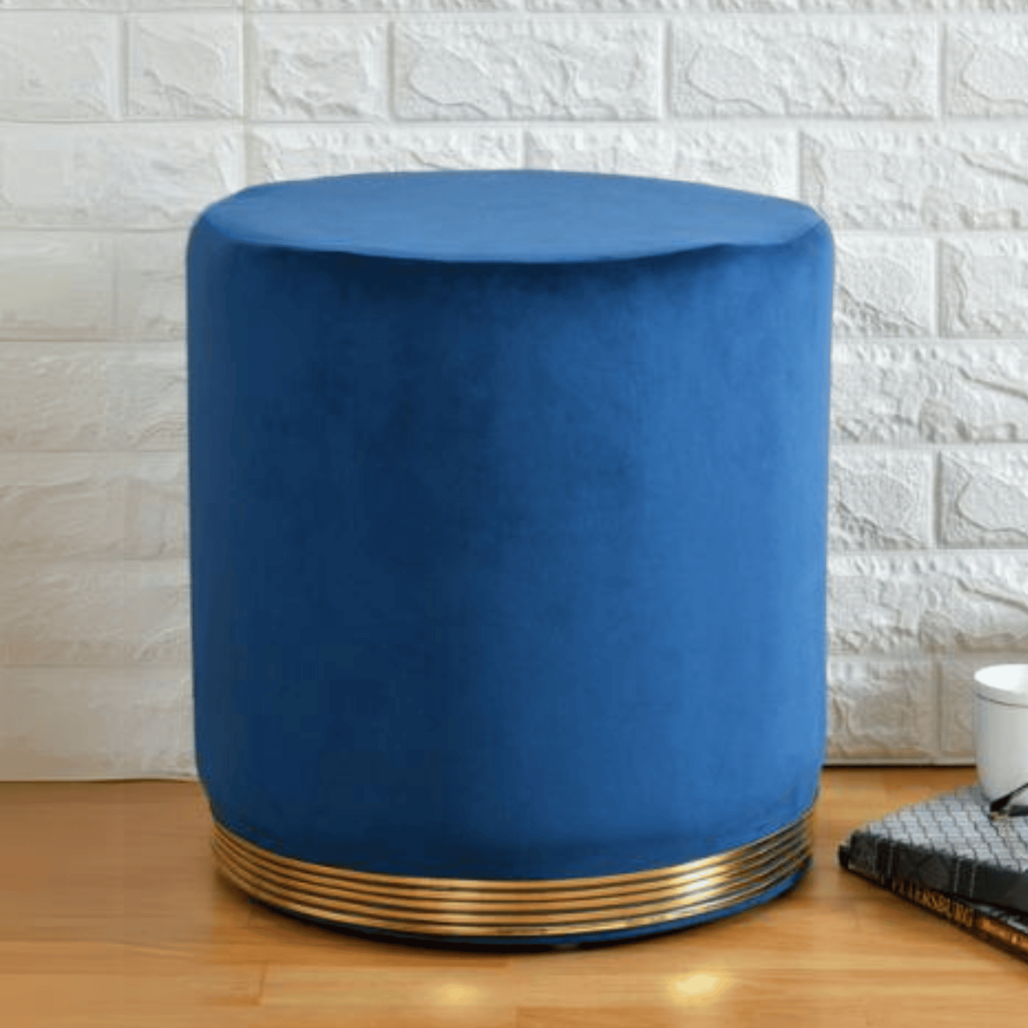 Pouf & ottoman