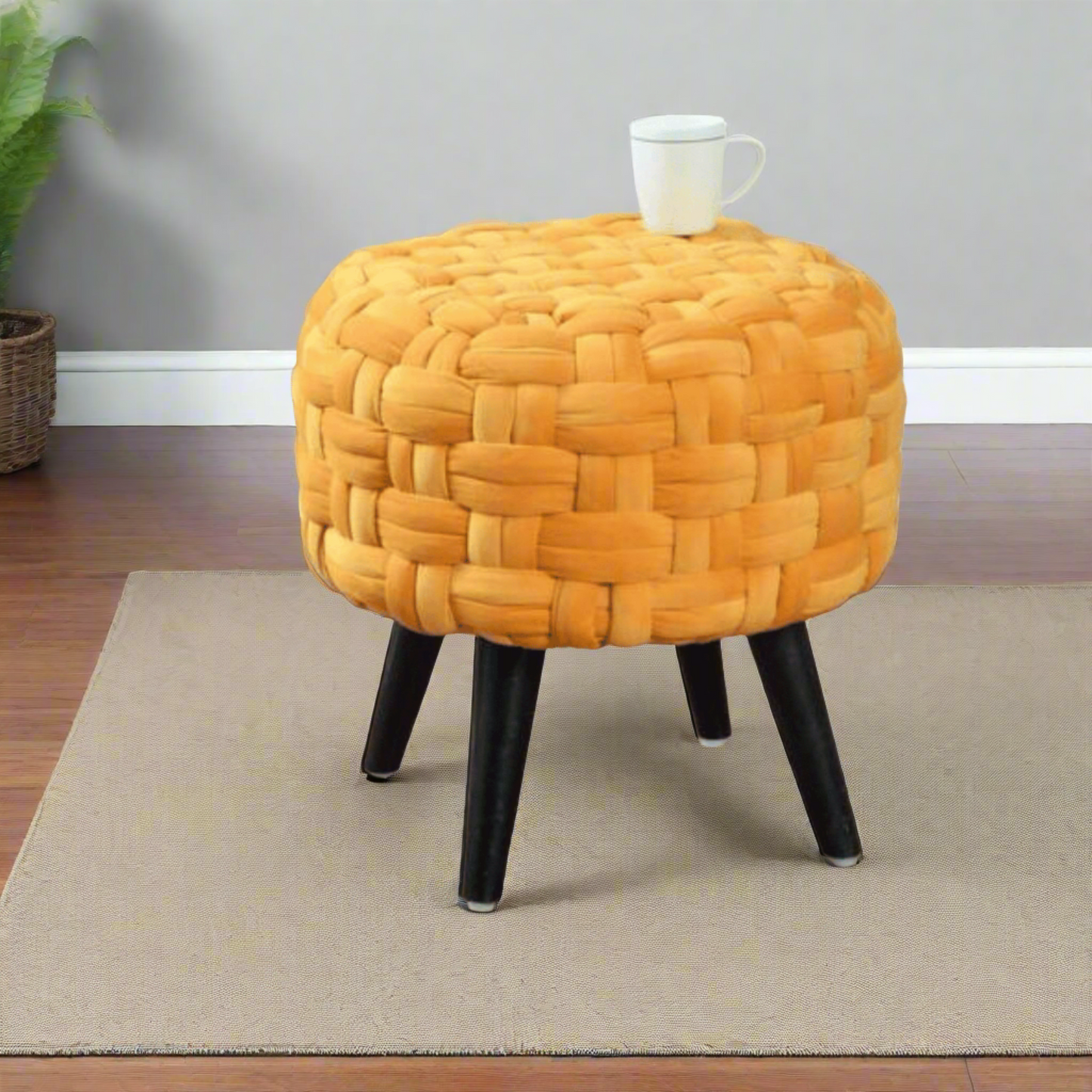 Tussle Stool